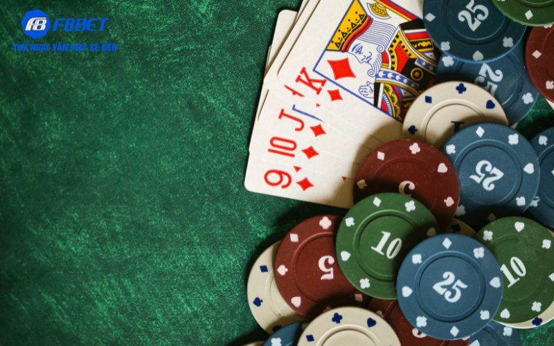 Poker trực tuyến là gì? – Không chỉ là bài bạc, mà là nghệ thuật đấu trí