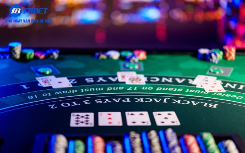 Ưu điểm khi chơi bài Phỏm tại F8BET
